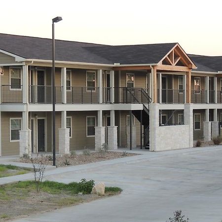 Eagle'S Den Three Rivers Texas A Travelodge By Wyndham Exteriör bild