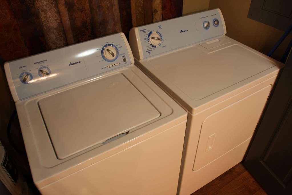 Eagle'S Den Three Rivers Texas A Travelodge By Wyndham Bekvämligheter bild