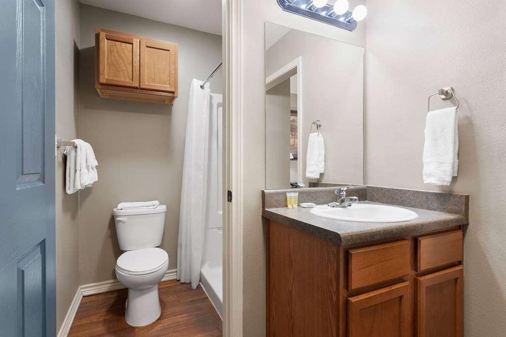 Eagle'S Den Three Rivers Texas A Travelodge By Wyndham Rum bild